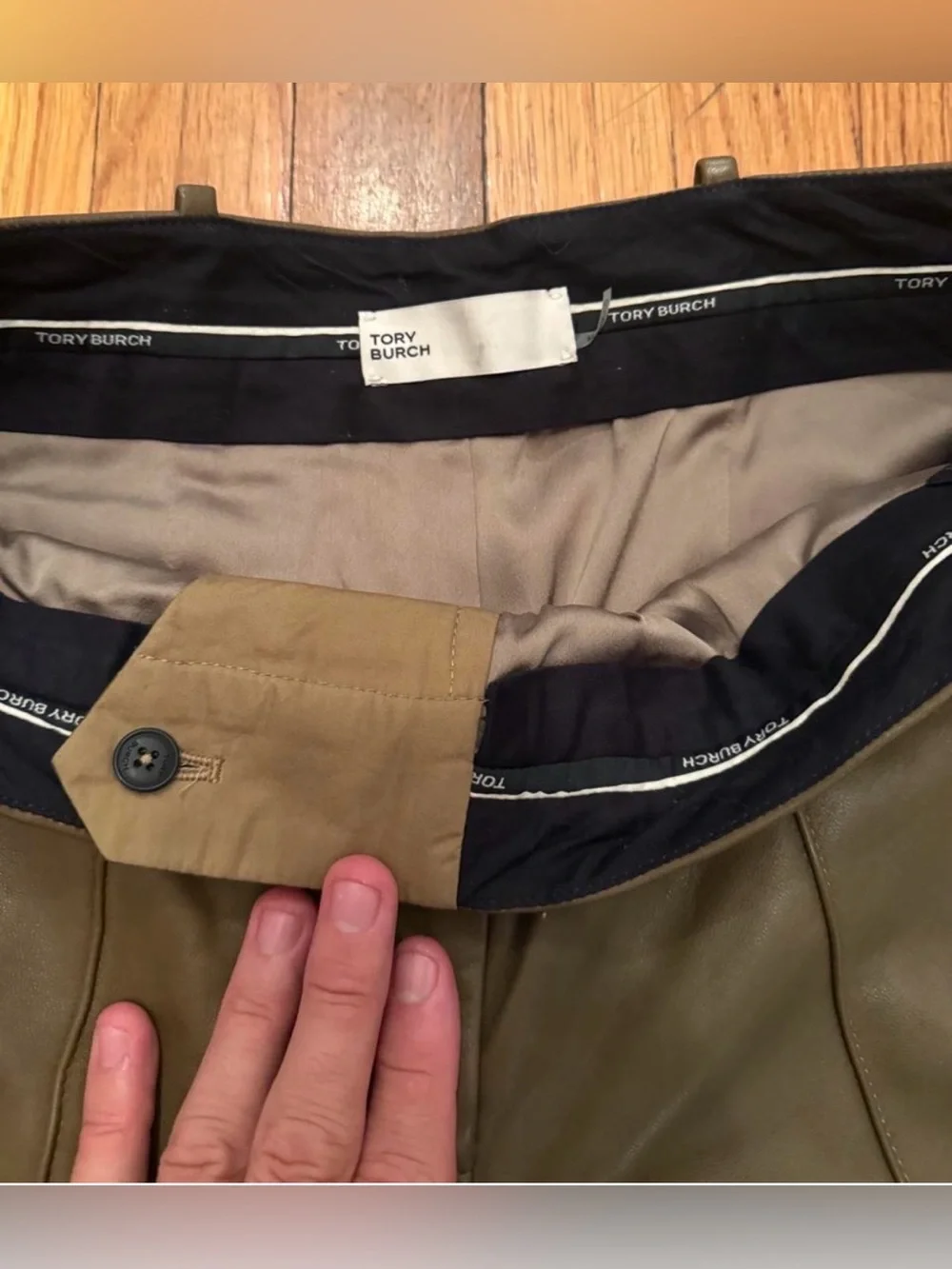 Tory Burch premium olive
